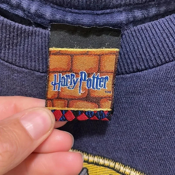 HARRY Potter kids Hogwarts navy blue tee shirt - Picture 4 of 7